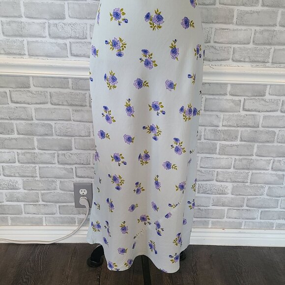 ASOS Blue Floral Maxi Slip Dress Romantic Feminine Fairy Cottage Lightweight 4 - Picture 8 of 9